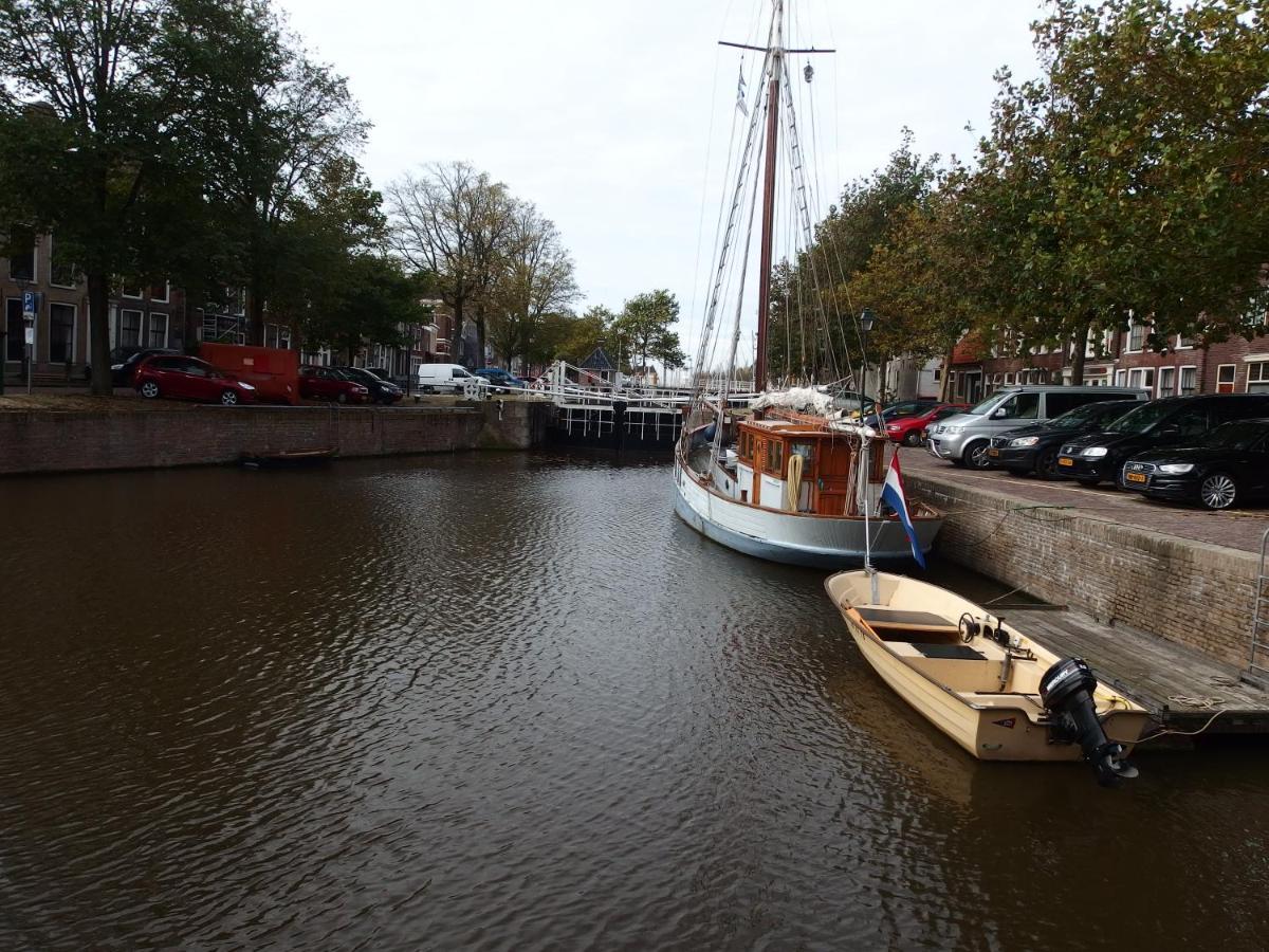 'T Souterrain Bed and Breakfast Harlingen Buitenkant foto