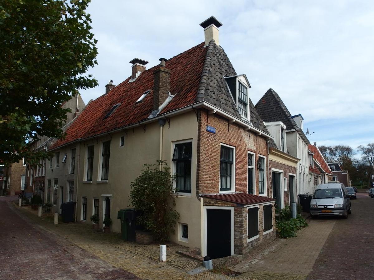 'T Souterrain Bed and Breakfast Harlingen Buitenkant foto